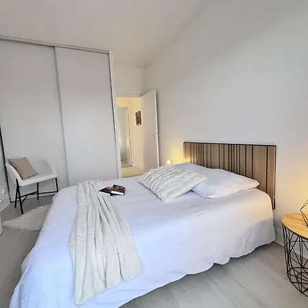 Nid Des Puys - 2 - Terrasse - Balcon - Parking - Clim Apartament